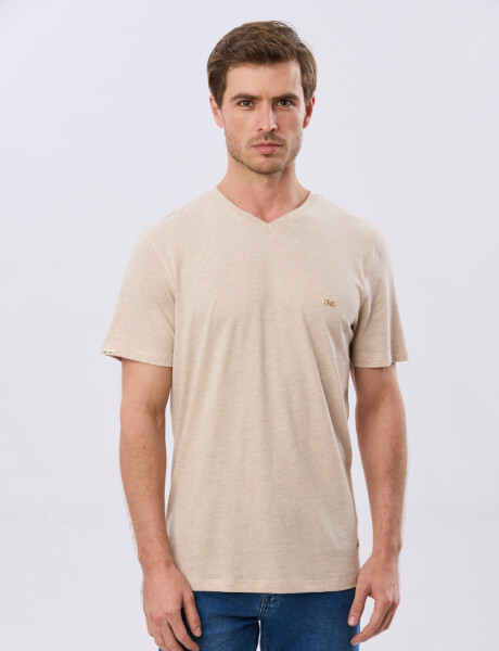 REMERA BÁSICA DE ALGODÓN Beige