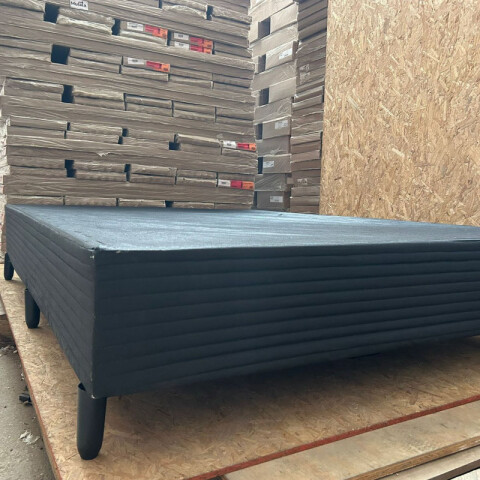 [OUTLET] Base Box para Colchón de 2 Plazas Matrimonial - Madera Revestida en Poliéster Negro [NO TIENE PATAS] [OUTLET] Base Box para Colchón de 2 Plazas Matrimonial - Madera Revestida en Poliéster Negro [NO TIENE PATAS]