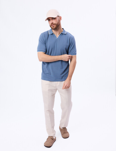 Remera m/c pique azul piedra