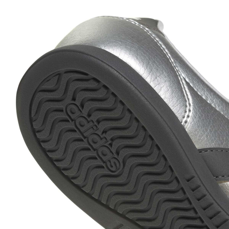 CHAMPIONES ADIDAS BARREDA HOMBRE HQ7384 Plateado-gris
