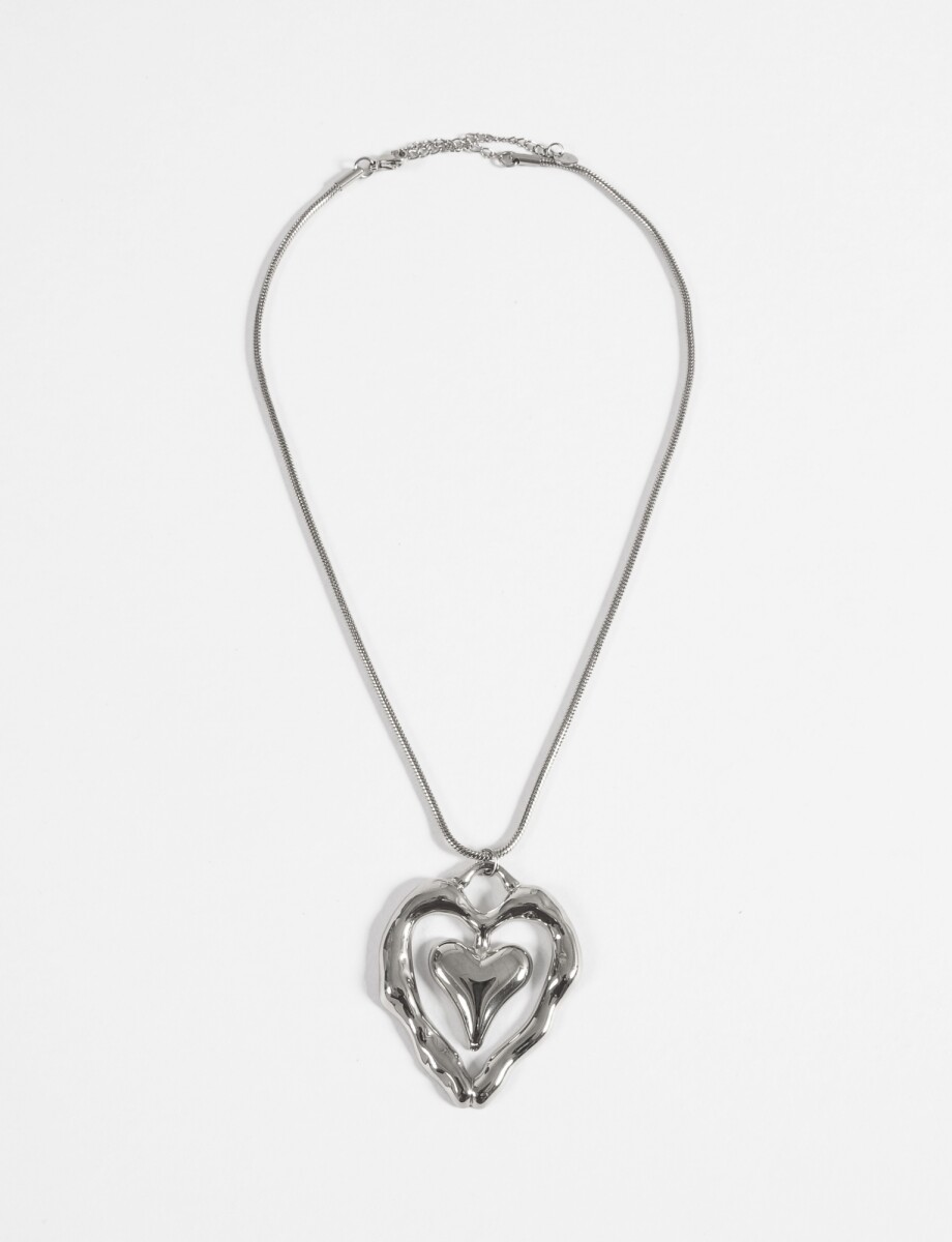 Collar acero dije cora - plateado 