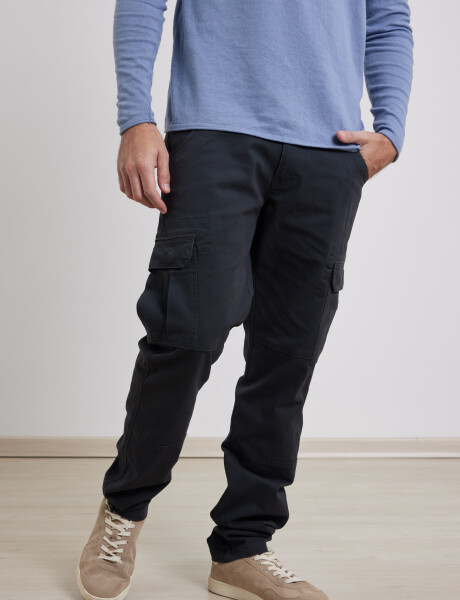 080424 PANTALON HARRY Gris Oscuro