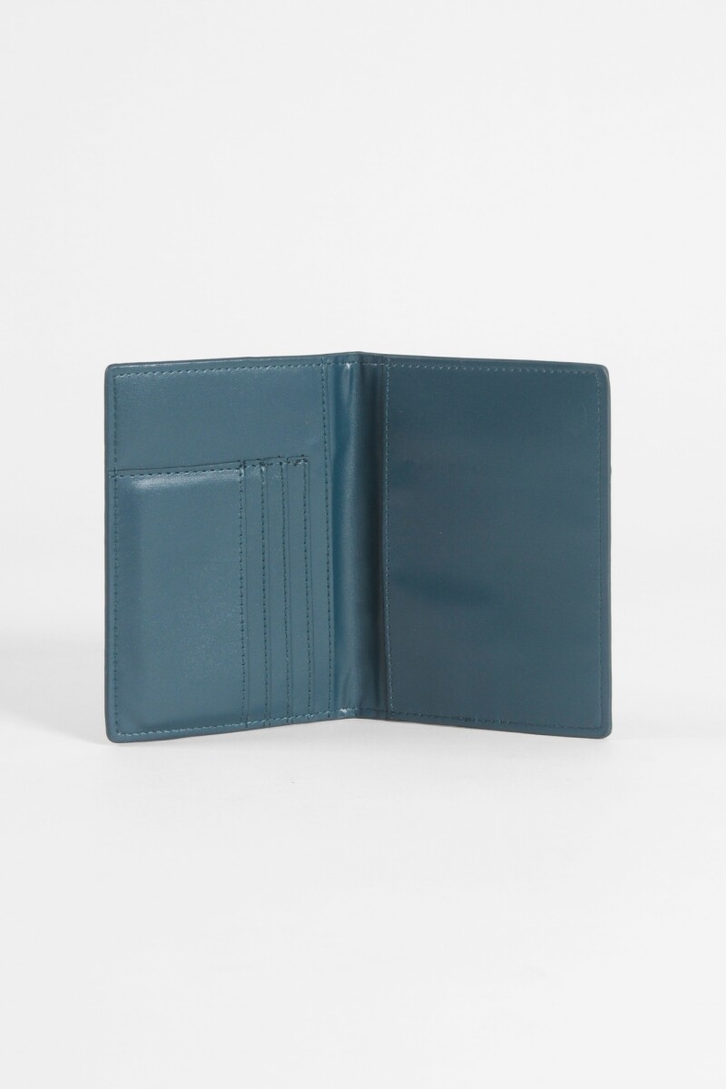 Cubre pasaporte verde