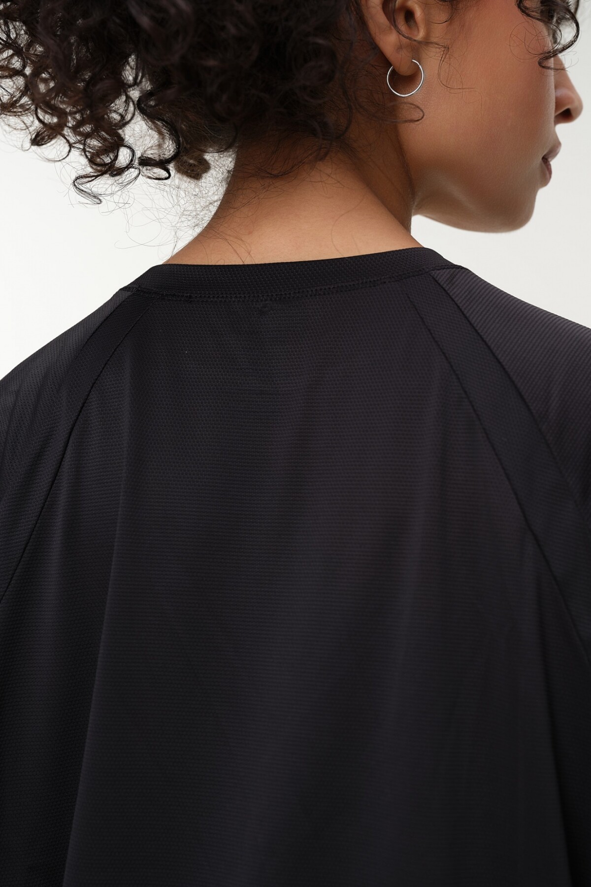 Remera Zafiro Negro