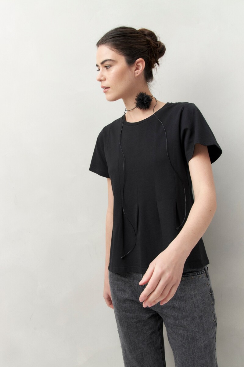 REMERA CALIRA Negro
