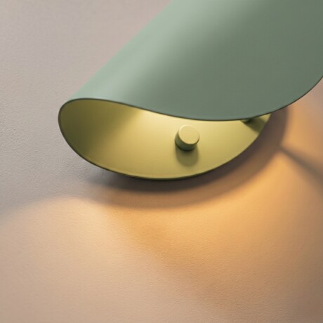 ARTEFACTO DECORATIVO DE PARED BEND Luminaria De Pared Band Verde