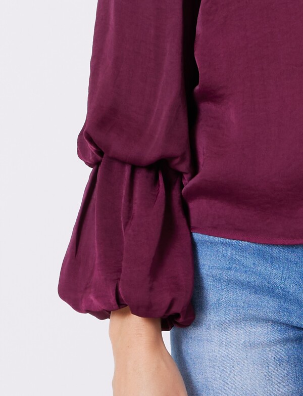 Blusa Mock Neck BORDEAUX