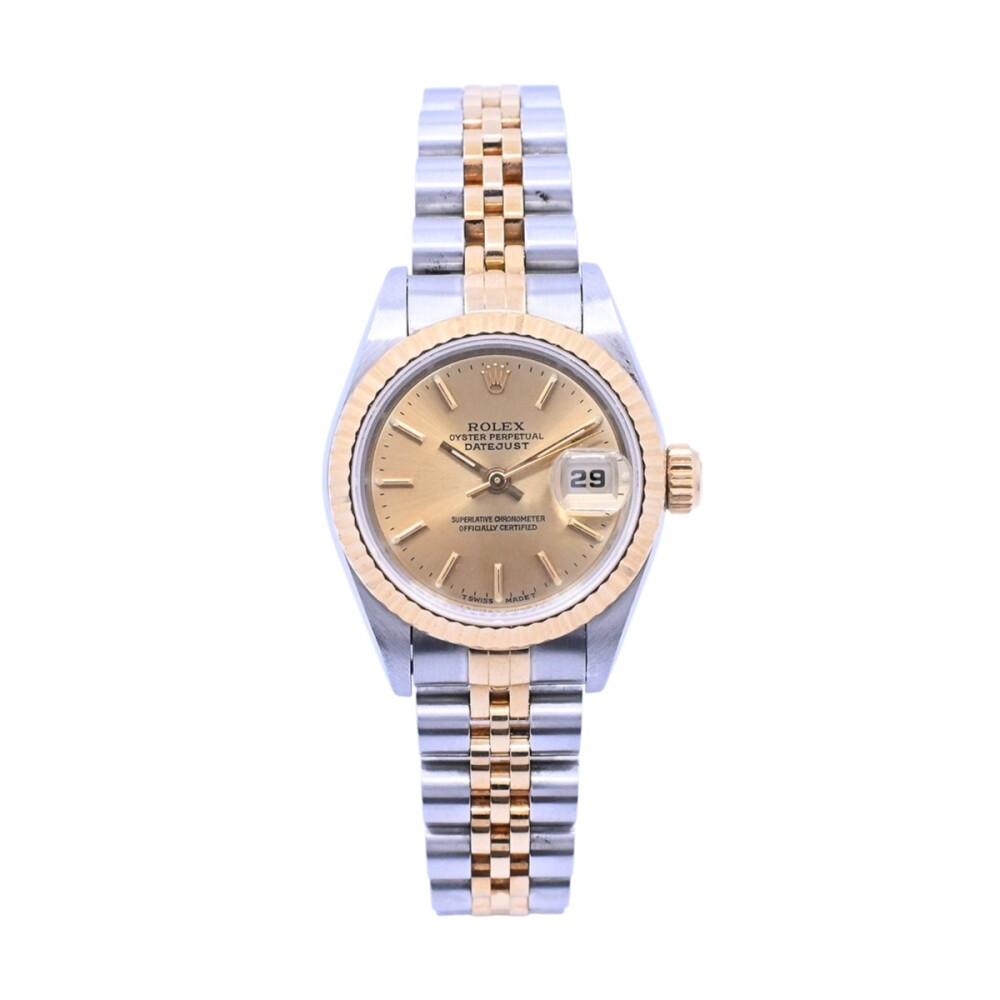 Rolex Datejust dama 69173 acero y oro 18k amarillo 26 mm año 1998 full set. Excelente condición. Rolex Datejust dama 69173 acero y oro 18k amarillo 26 mm año 1998 full set. Excelente condición.