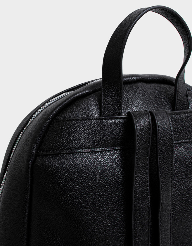 Marroquinería Licencias Mochila Con Relieve "hello Kitty" - Negro