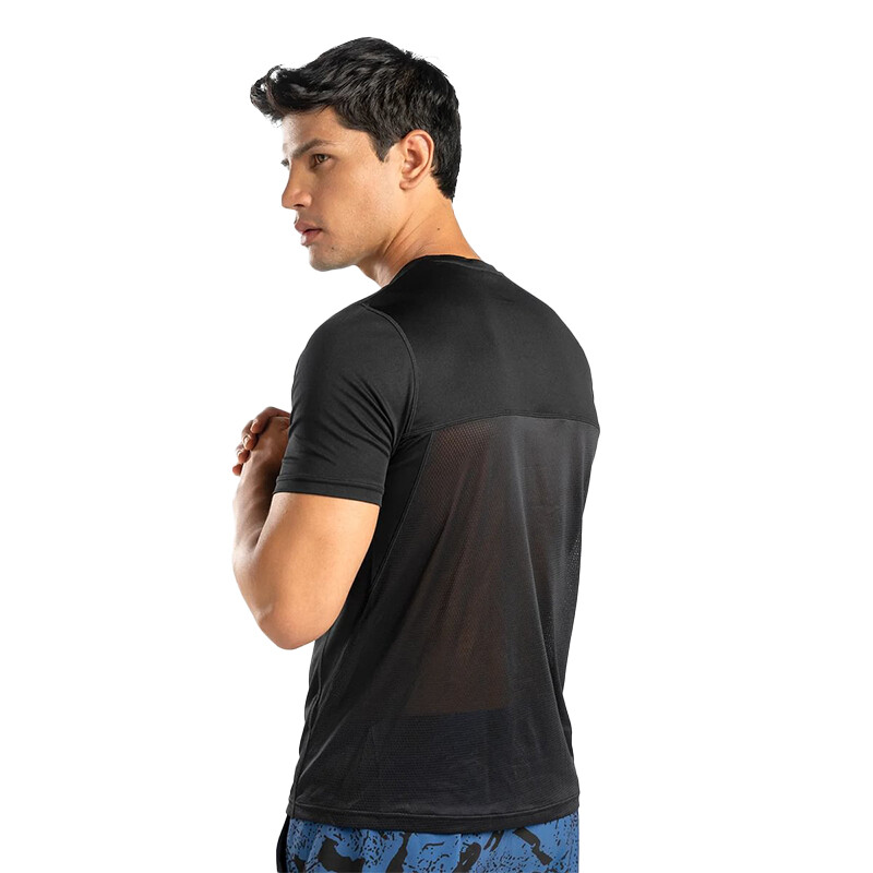 Remera Reebok SpeedWick Negro
