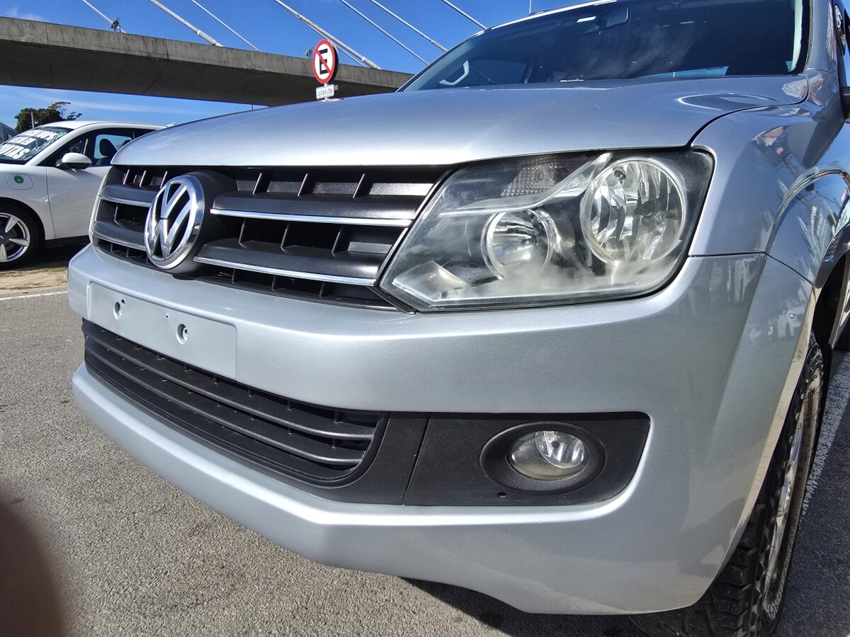 Volkswagen Amarok 2.0 EXCELENTE ESTADO! | Permuta / Financia Volkswagen Amarok 2.0 EXCELENTE ESTADO! | Permuta / Financia