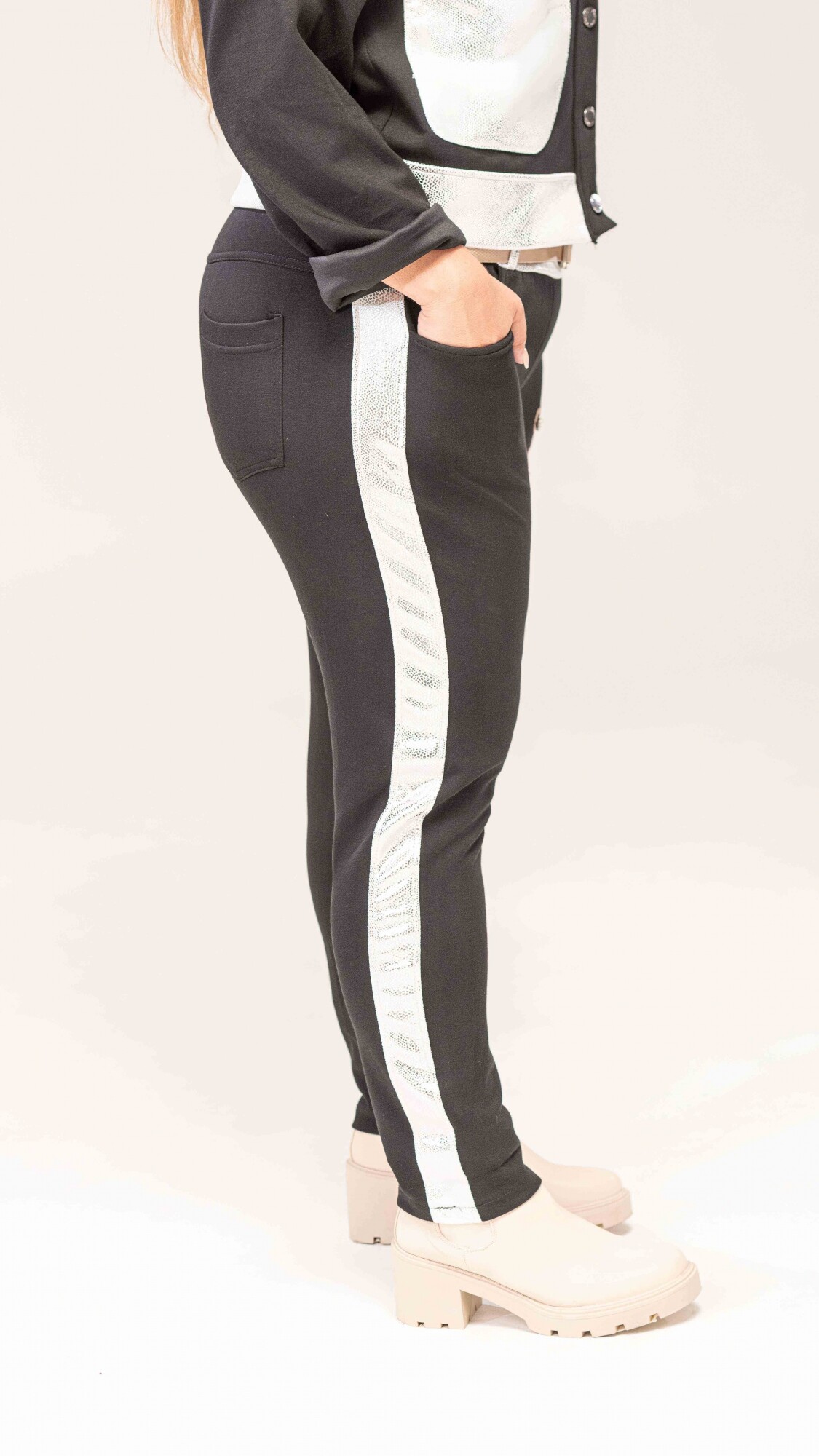 Pantalón Bruselas negro