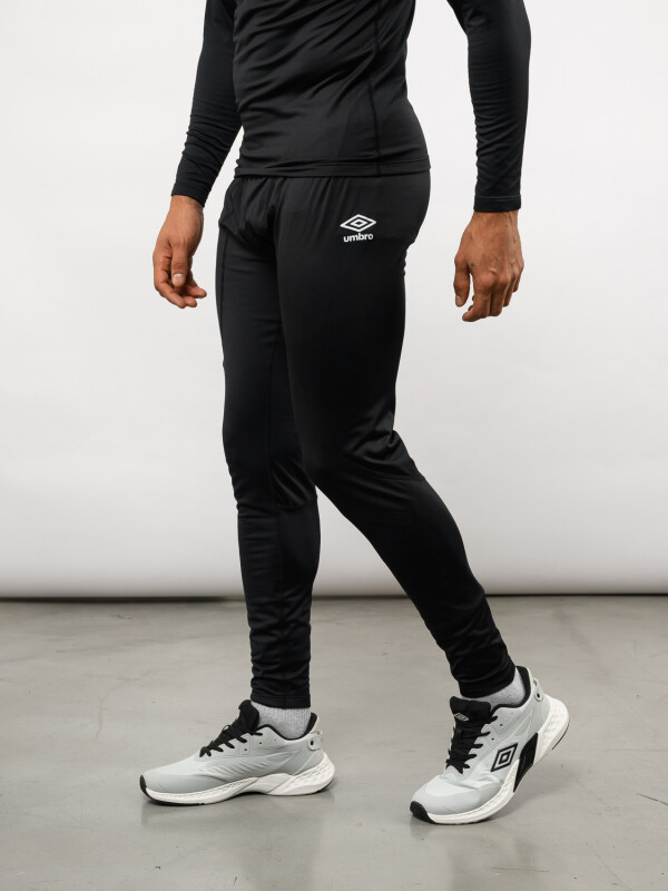 Calza Larga Térmica Brushed Umbro Hombre 002