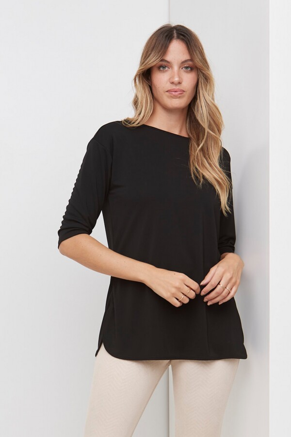 Remera Manga 3/4 NEGRO