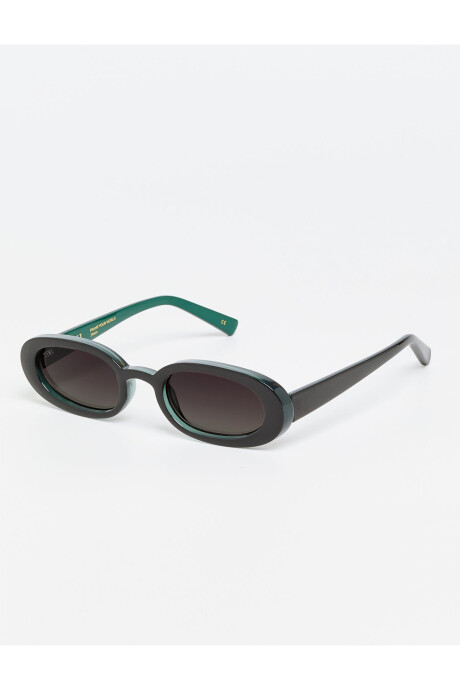 Tiwi Martina - 910 Black/green With Smoke Gradient Lenses