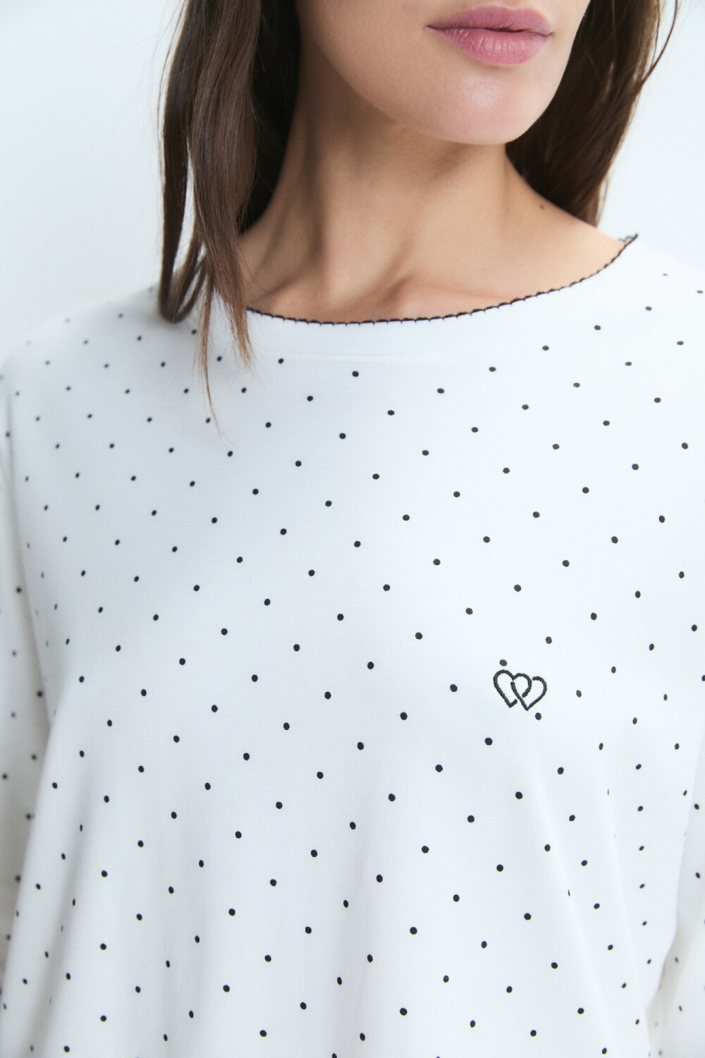 PIJAMA DOTS Off White