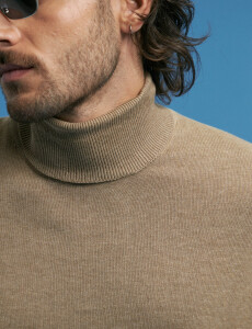 470575 POLERA HARRY Camel