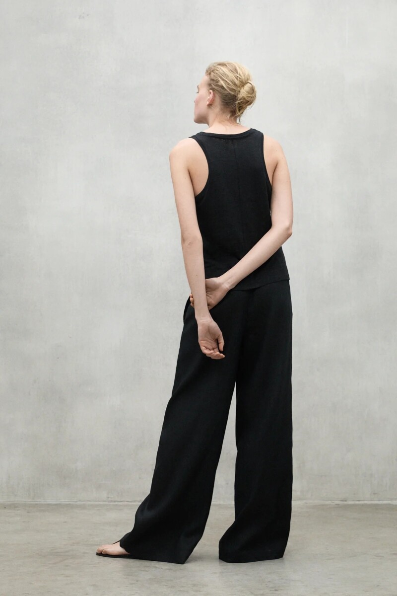 CAMISETA HALDEN Negro