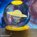 Lampara Veladora Bola de Cristal de 8 CM con Led y Base de Madera Saturno