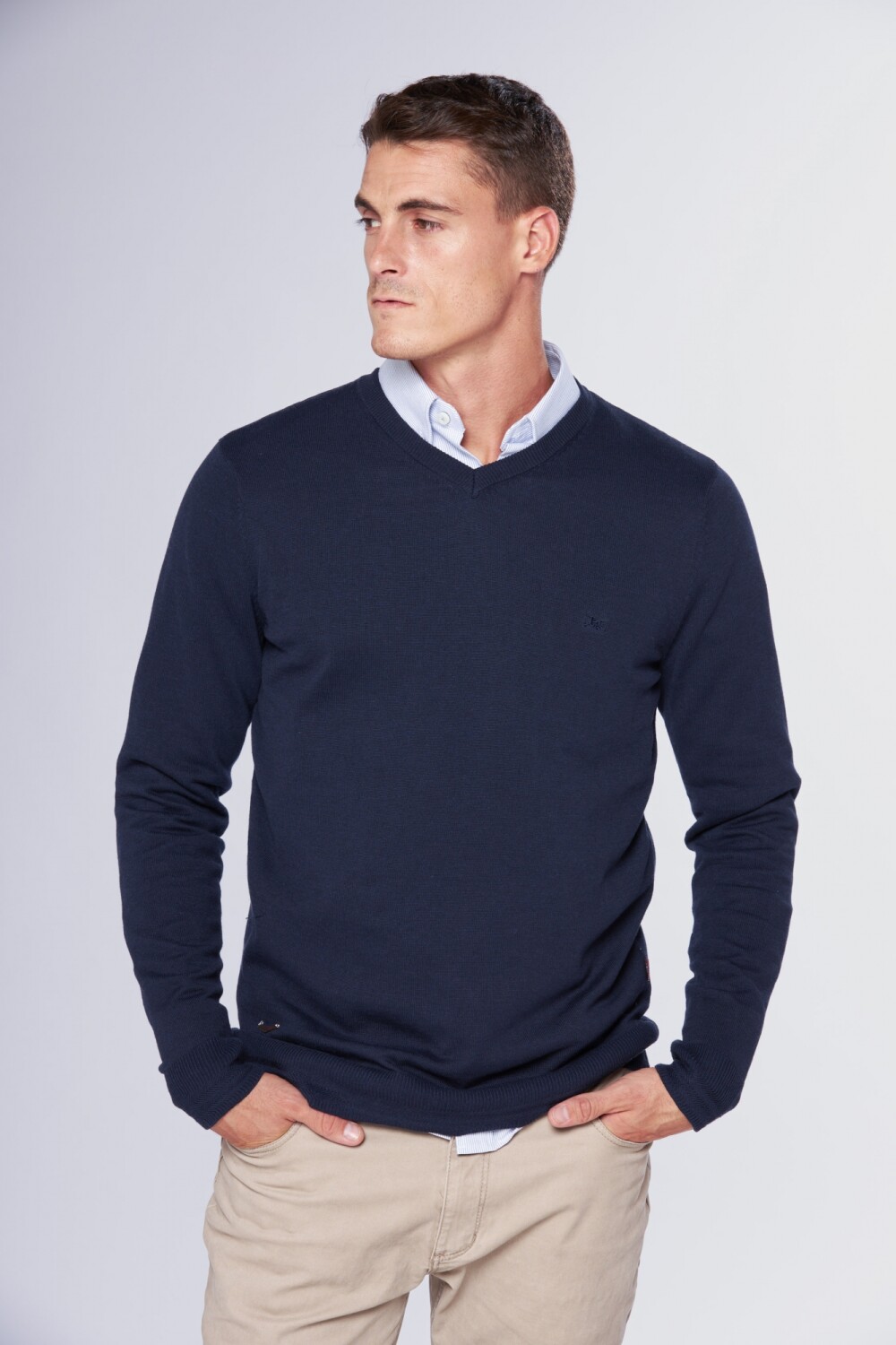 BUZO TEJIDO CUELLO V Azul