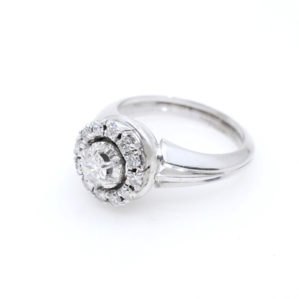 Anillo en oro 18k blanco y brillantes Anillo en oro 18k blanco y brillantes