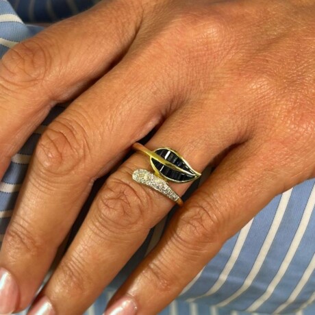 Anillo Hadid - Oro 9k Anillo Hadid - Oro 9k