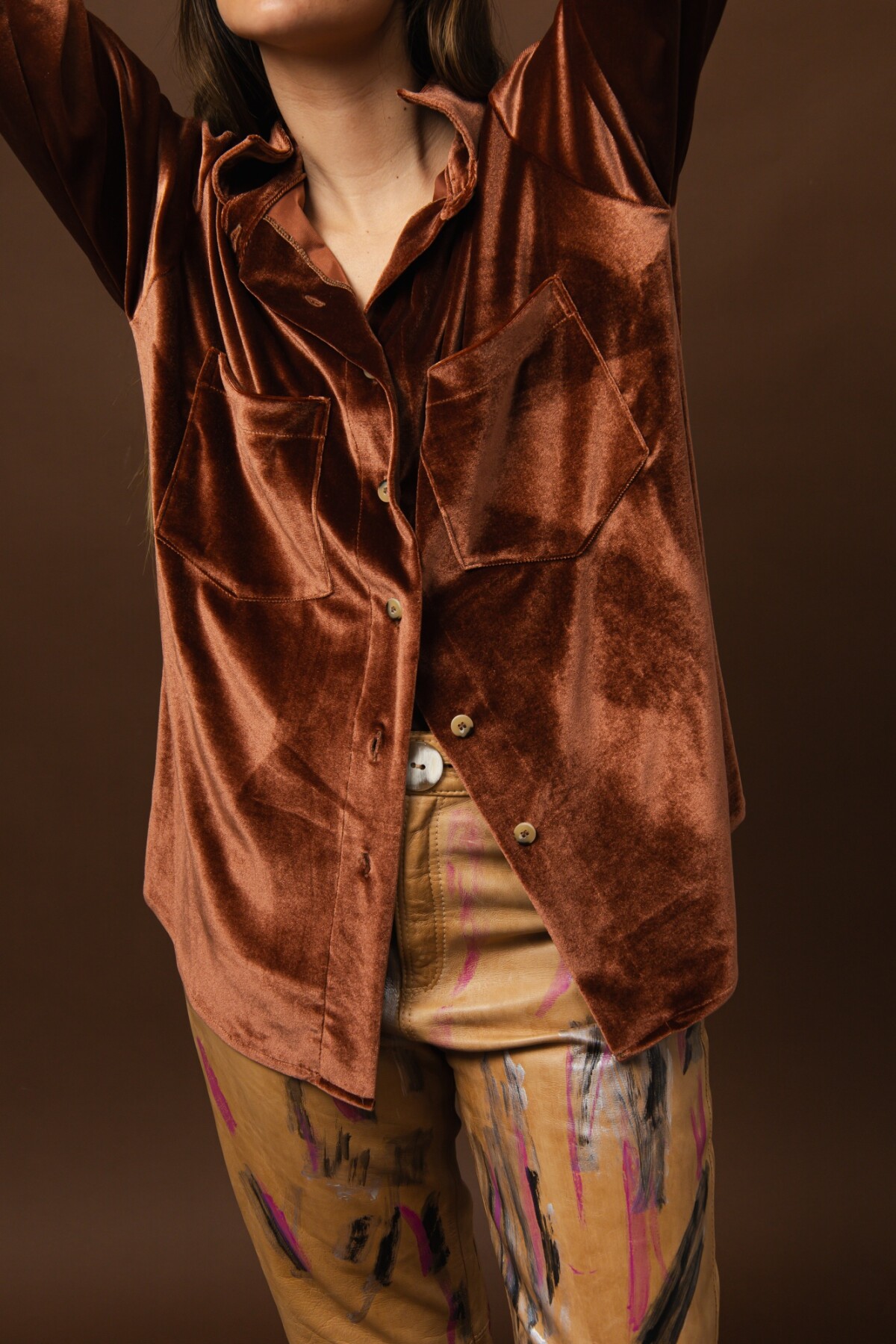 Velvet Shirt con Puño Cobre