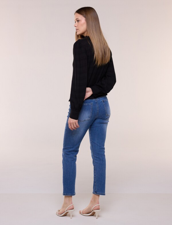 Blusa Smocked Esc V NEGRO