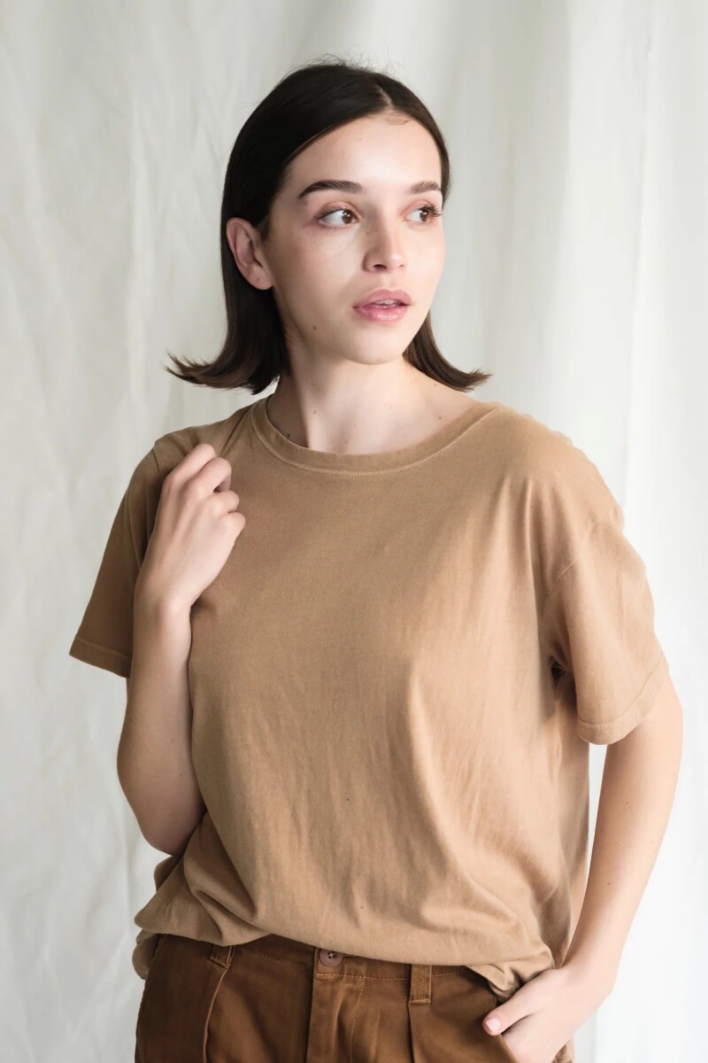 The Relaxed Tee Camel