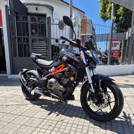 QJ SRK 400 Negro