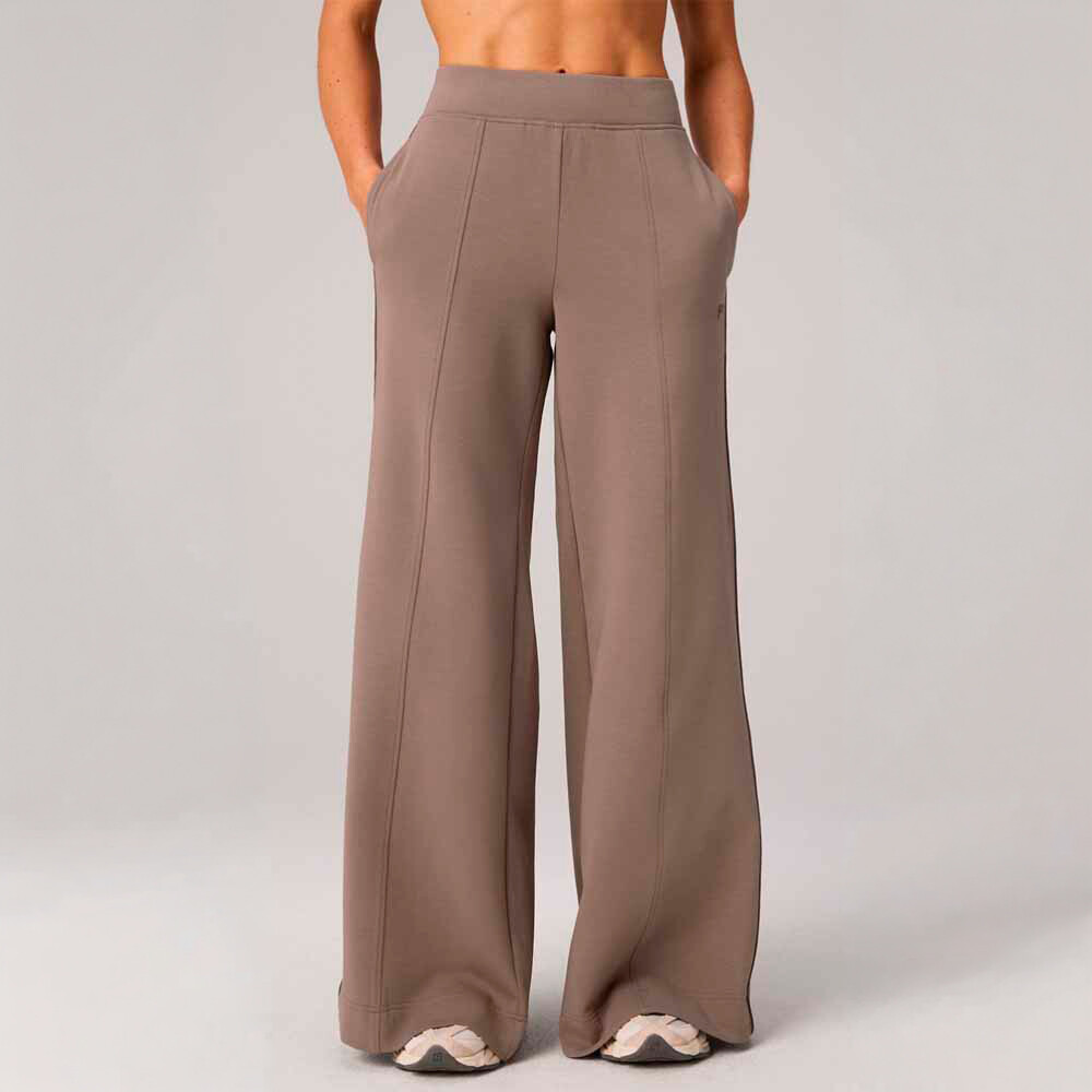 Pantalón Elevated Track Pant Mujer Desert Shadows/dark Sienna