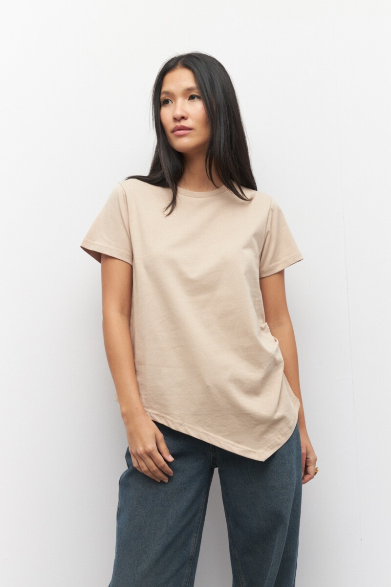 REMERA MONTAGUE - Beige 