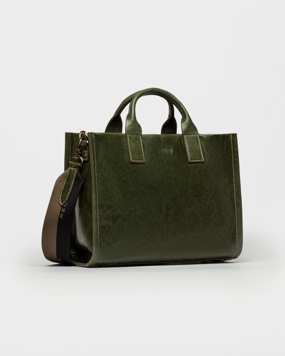 Cartera de Mano Capri En Cuero Liso Verde