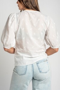 Blusa Bordada Frunces Nacar
