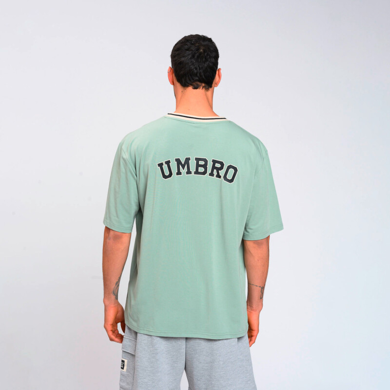 Remera University de Hombre Verde
