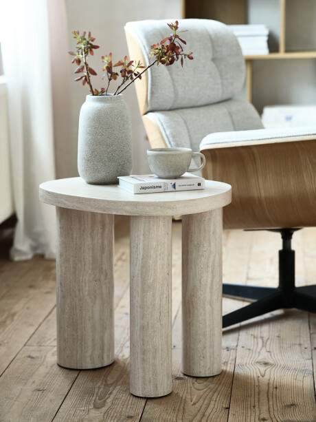 Mesa auxiliar LUNDEBORG 38x50 travertino Mesa auxiliar LUNDEBORG 38x50 travertino