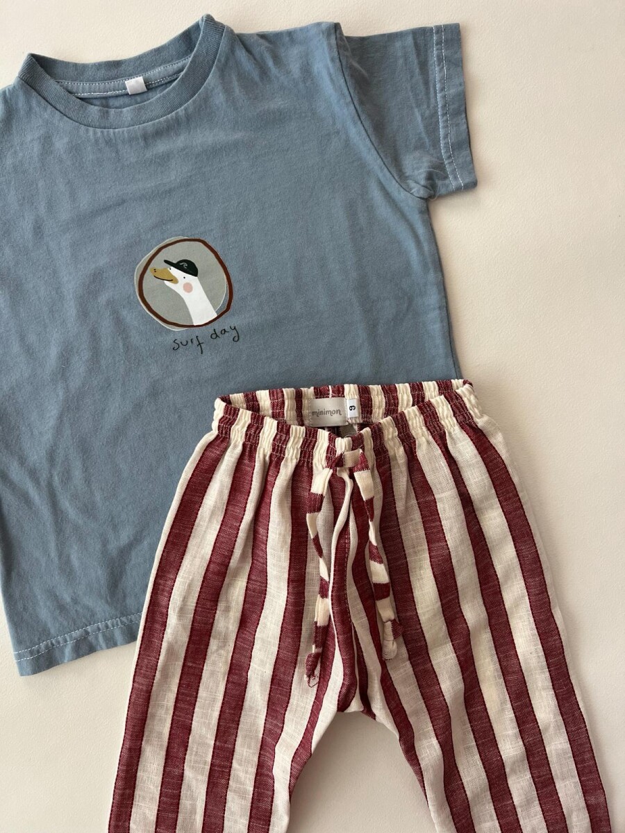 Pantalon baby carmesi Pantalon baby carmesi