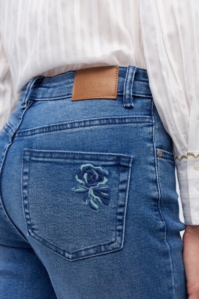 Jean Freda Azul