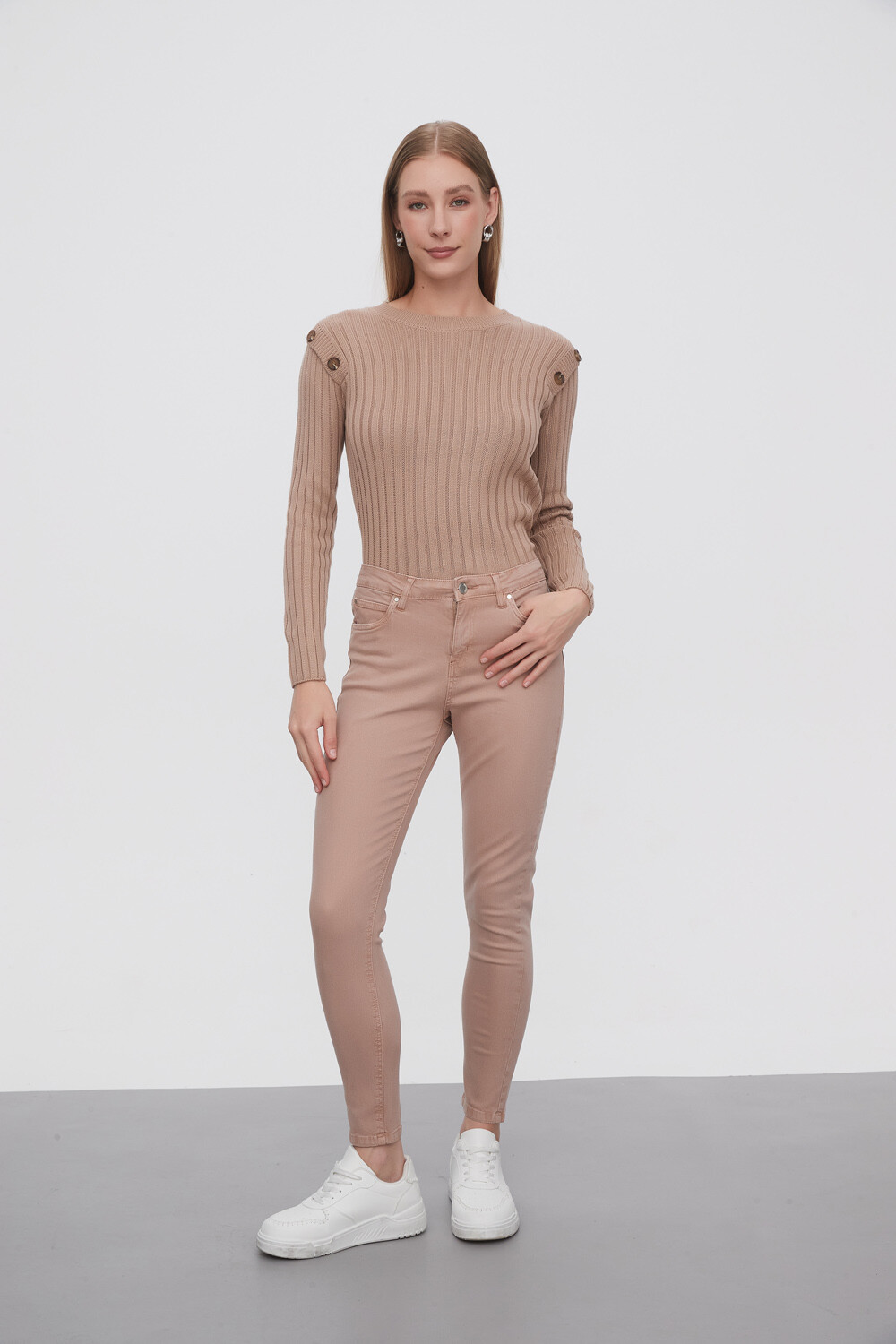 Pantalon Bardot Beige Oscuro
