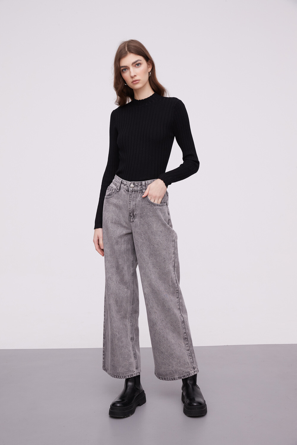 Pantalon Afrodin Gris Claro