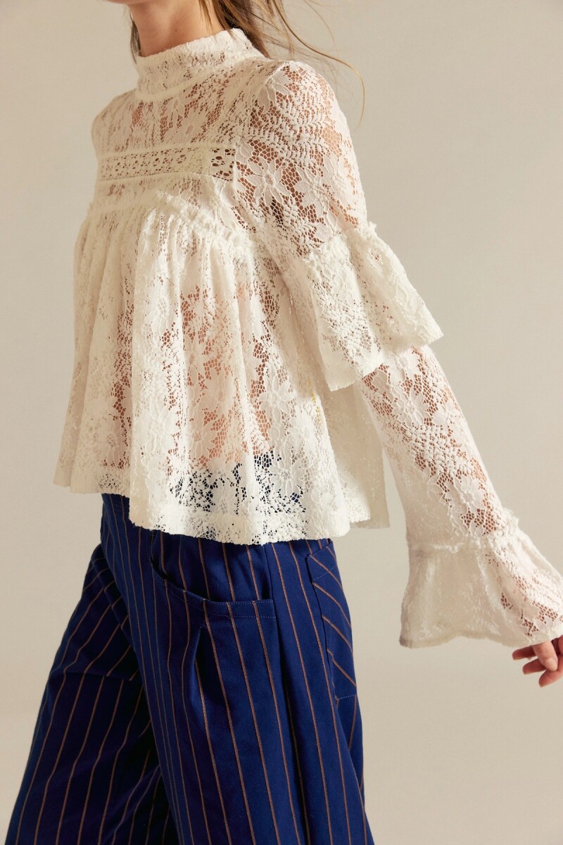 TOP LILABETH ENCAJE Marfil