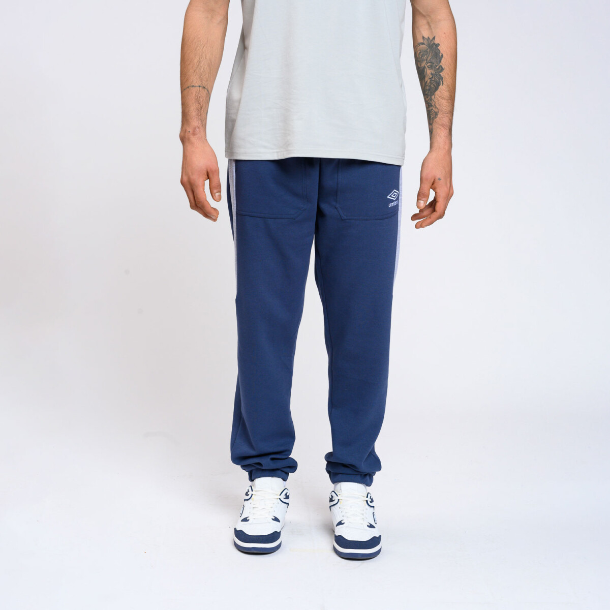 PANTALÓN SIDE HOMBRE Umbro Hombre - 001 