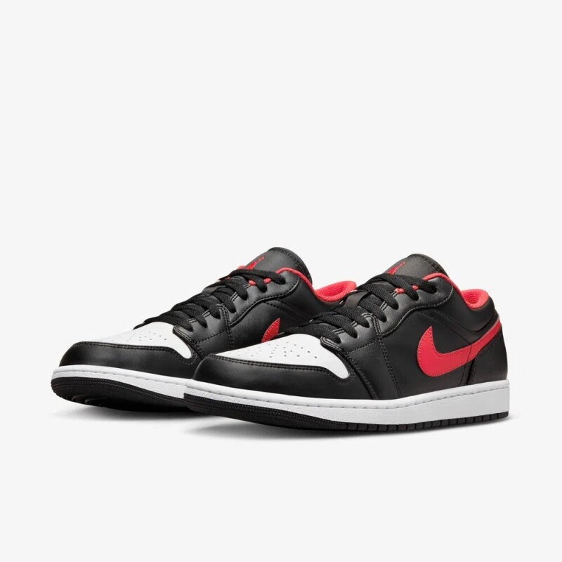NIKE AIR JORDAN 1 LOW NIKE AIR JORDAN 1 LOW