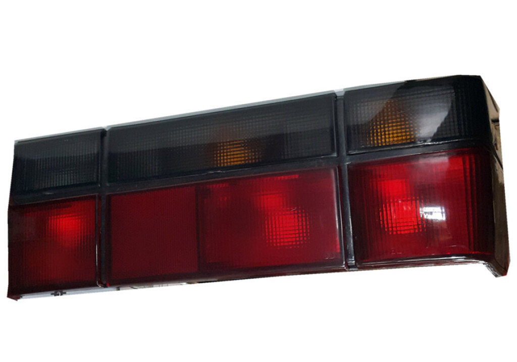 Faro trasero derecho Volkswagen Gol