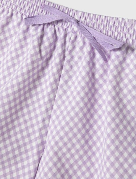 SHORT DE NIÑA ESTAMPADO CON ELASTICO VIOLETA