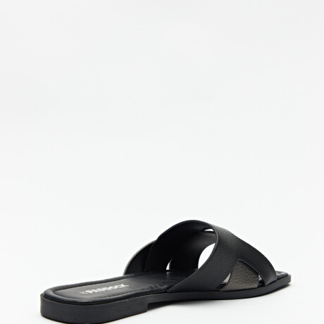 SANDALIA TATRE Negro