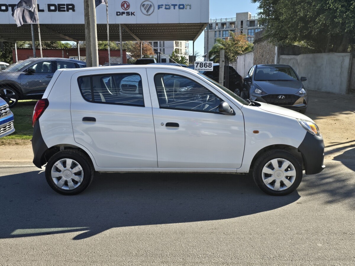 Suzuki Alto 800 STD Con Ficha Oficial| Permuta / Financia Suzuki Alto 800 STD Con Ficha Oficial| Permuta / Financia
