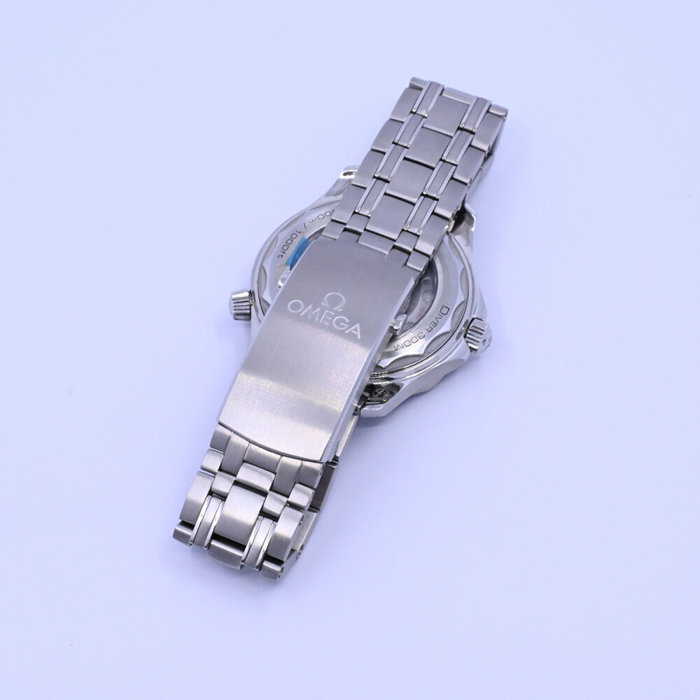 Omega Seamaster Professional 210.30.42.20.06.001 caja 42 mm. Año 2020 aproximadamente. Excelente condición con stickers. Omega Seamaster Professional 210.30.42.20.06.001 caja 42 mm. Año 2020 aproximadamente. Excelente condición con stickers.