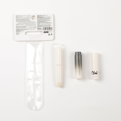 BROCHA DOBLE PARA LABIOS SERIE GREY SHADOW BROCHA DOBLE PARA LABIOS SERIE GREY SHADOW