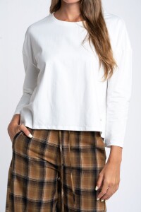 Remera Manga Larga Algodón Elastano Nacar